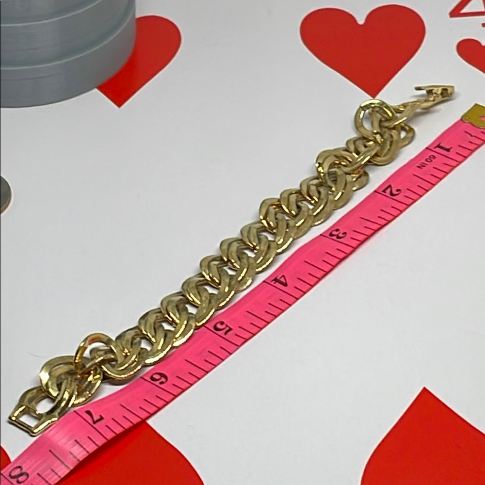 Vintage Chunky Gold Chain Bracelet - Picture 12 of 13